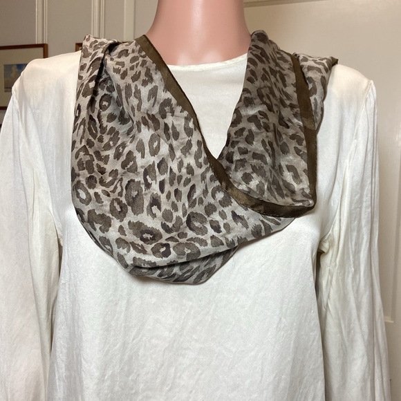 Elaine Gold for Collection XIIX Silk Foulard - Picture 6 of 12